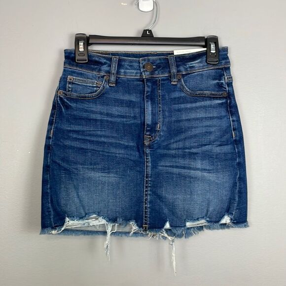 American Eagle Hi Rise Denim Mini Skirt. Size 2. New with Tags. - Picture 1 of 12